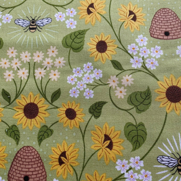 fabric, bees,  bummble bees, fabric,fabric by the meter, bees, fabric fat quarter, half meter, bee fabric, cotton bee fabric, buy bee fabric, BeeRetro,Lewis and Irene fabric, Lewis and Irene,crafters fabric, quilting fabric, clothing fabric,fabric with bees on, Fabric with sunflowers on, sunflower fabric, sunflowers and bees, sunflowers
