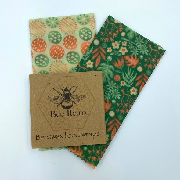 Beeswax wrap, beeswax food wrap, food wrap, plastic free wrap, Cornish produce, made in Cornwall, beeswax, bees, buy Cornish, made in Cornwall,natural food wrap, biodegradable, race to zero, sustainable, bee wrap, beeswax bag, bee retro, beeretro.co.uk, bee retro beeswax food wraps, floral, flowers, bee retro, handmade, green