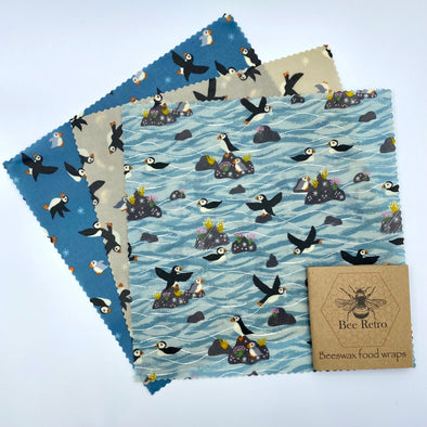 Beeswax Bag, beeswax baggie, beeswax food wrap, beeswax wrap, Cornish puffin, puffins, Cornwall, Cornish beeswax, beeswax, natural beeswax, handmade in Cornwall, food wrap, plastic free wrap, bread bag, waxed bread bag. gifts for her, Christmas gifts, Cornish gifts, Truro Farmers Market, BeeRetro, beeretro beeswax food wraps
